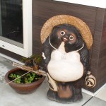 玄関でお出迎え