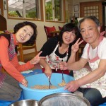 和気あいあい自家製味噌作り