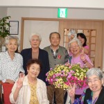 100歳から75歳まで　ハイポーズ